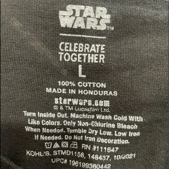 Star Wars, Mens, Christmas, T-Shirt, Black, Large, XL and XXL Mandelorian,NWT - Picture 4 of 4